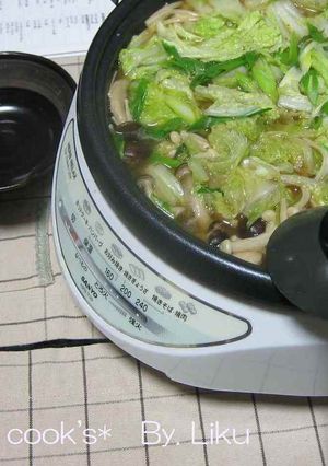 白菜たっぷり♪とり味噌鍋-レシピのメイン写真