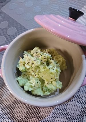 簡単１品☆アボカド入り濃厚ポテサラ-レシピのメイン写真