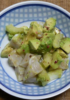 アボカドとセロリと帆立貝柱のサラダ-レシピのメイン写真