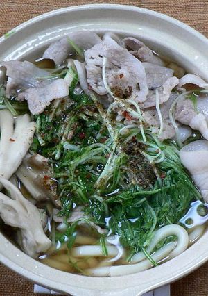 豚肉と水菜の煮込みうどん-レシピのメイン写真