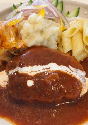 簡単 何ちゃってデミソースハンバーグ-レシピのメイン写真