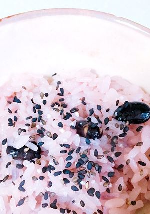 ひな祭りにも。色どり鮮やか黒豆ご飯-レシピのメイン写真