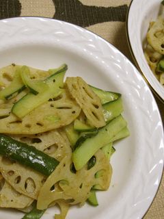 レンコンとキュウリのカレーマヨ炒め-レシピのメイン写真