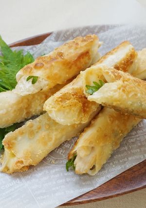 餃子皮でカマンベールチーズロール-レシピのメイン写真