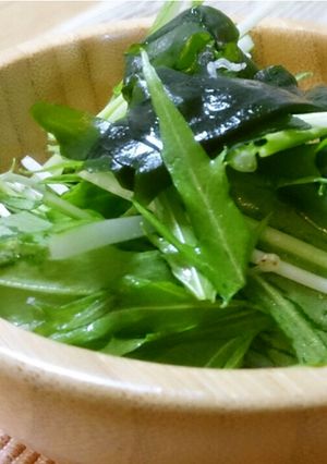 ベジ♪水菜とわかめの中華風和え物-レシピのメイン写真