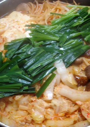 ぶたとキムチde自分味チゲ鍋-レシピのメイン写真