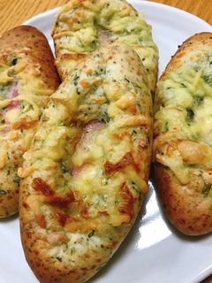 ほうれん草のベーコンチーズパン-レシピのメイン写真