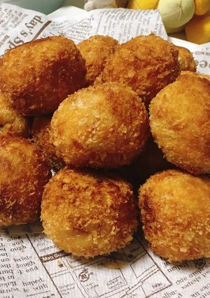 チーズとろける♡ベーコンエッグコロッケ-レシピのメイン写真