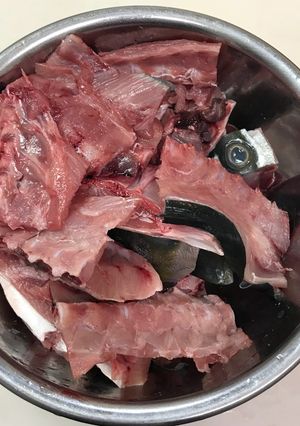 ぶり(いなだ)あらの処理-レシピのメイン写真