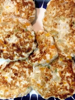 離乳食 豆腐と鶏ミンチのハンバーグ-レシピのメイン写真