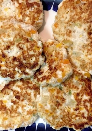離乳食 豆腐と鶏ミンチのハンバーグ-レシピのメイン写真