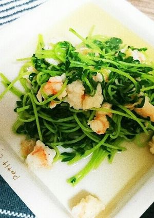 アジアンなエビと豆苗の炒めもの-レシピのメイン写真