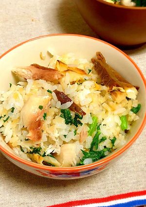 塩さばと春菊の混ぜご飯(発芽玄米ご飯)-レシピのメイン写真