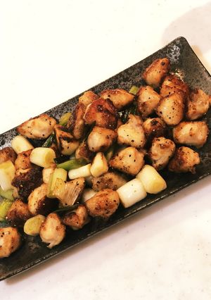 お家居酒屋！ぼんじりのねぎ塩炒め-レシピのメイン写真