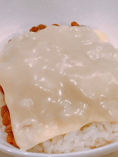 とろけるチーズと納豆の、納豆チーズごはん-レシピのメイン写真