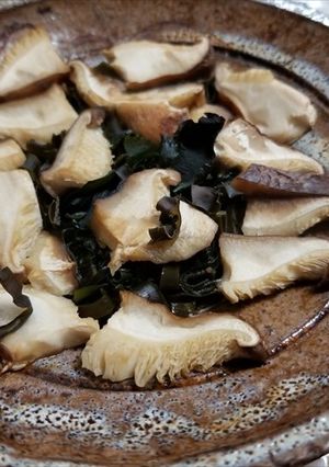 シイタケの焼きキノコ・ダシ昆布ver.-レシピのメイン写真