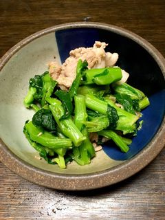 なばなと豚肉の辛子塩麹炒めもの!-レシピのメイン写真