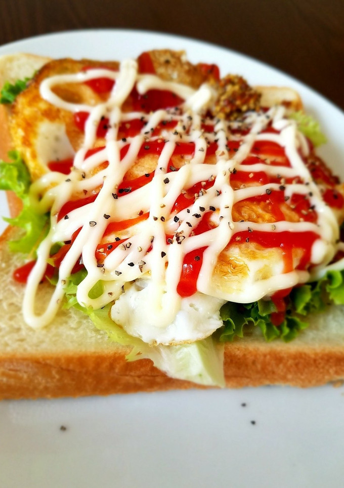 簡単♪目玉焼きonﾄｰｽﾄ♪-レシピのメイン写真