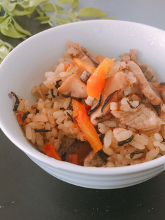 ひじきとじゃこと野菜の炊き込みご飯-レシピのメイン写真