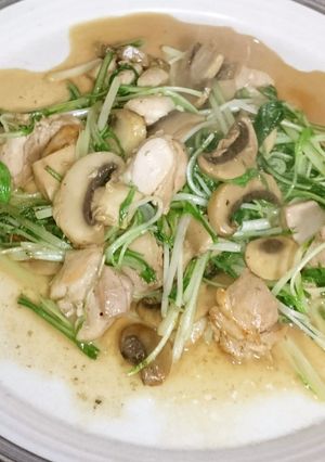 鶏肉と水菜のバター醤油炒め(*^^)v-レシピのメイン写真