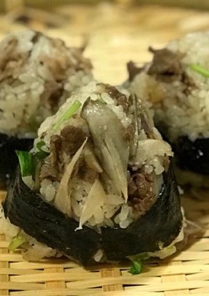 素朴な味！牛ごぼうの炊き込みご飯-レシピのメイン写真