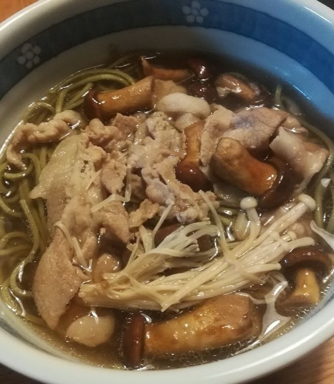 豚肉ときのこの温かいお蕎麦-レシピのメイン写真