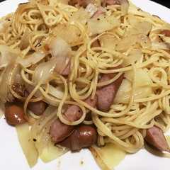 รูปของ 簡単!じゃが&ウインナーやみつきパスタ☆