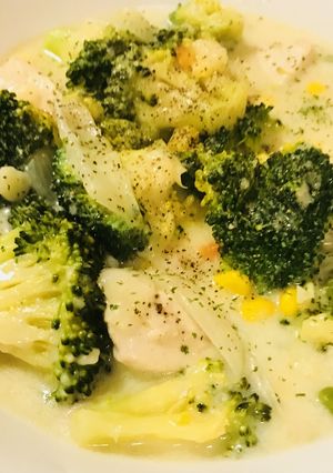 鶏肉とブロッコリーの楽々クリームシチュー-レシピのメイン写真