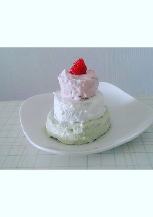 離乳食【ひな祭り３色３段ケーキ】卵不使用-レシピのメイン写真