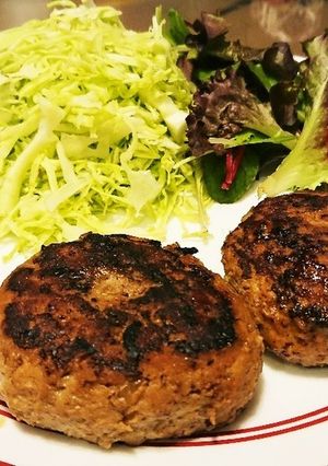 肉汁ジュワ〜!な豆腐ハンバーグ-レシピのメイン写真