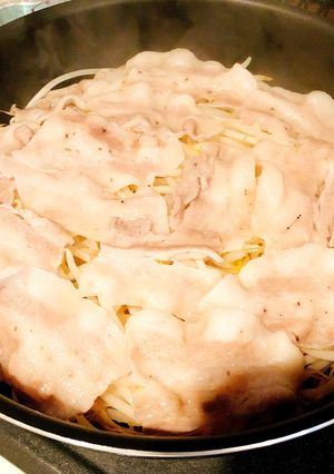 簡単！コスパ良し！ご飯がススム！蒸し鍋-レシピのメイン写真