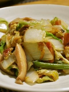 白菜とベーコンとくるみの中華炒め-レシピのメイン写真