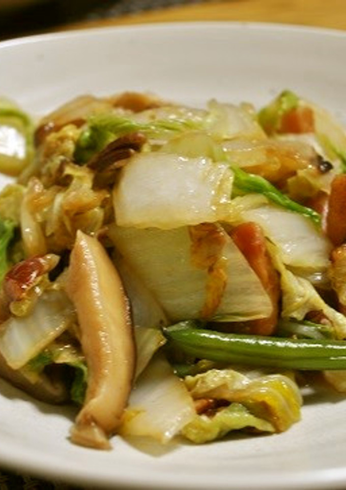 白菜とベーコンとくるみの中華炒め-レシピのメイン写真