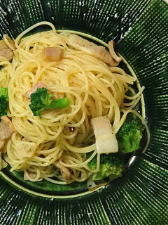 ベーコンとブロッコリーのペペロンチーノ-レシピのメイン写真