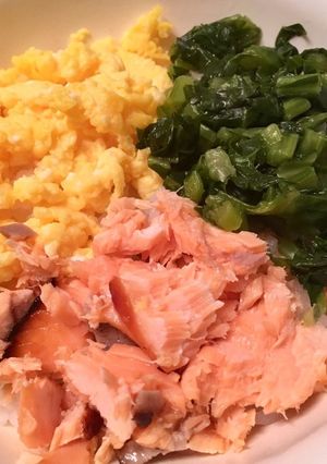 優しい三色丼(幼児食)-レシピのメイン写真