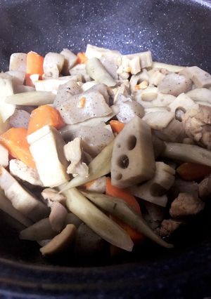 優しい味の筑前煮-レシピのメイン写真