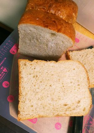 全粒粉配合の食パン-レシピのメイン写真