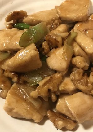 鶏肉とウォールナッツの中華炒め-レシピのメイン写真