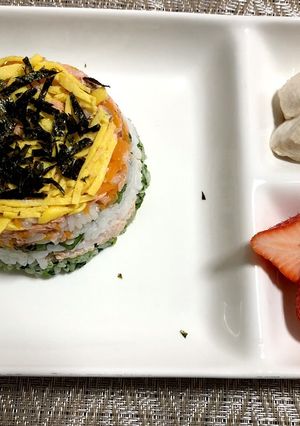 ちらし寿司ケーキ 幼児食 離乳食 ひな祭-レシピのメイン写真
