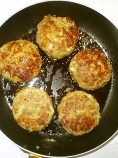 カレーチーズハンバーグ♪簡単-レシピのメイン写真