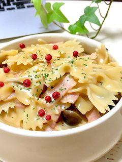ファルファッレで簡単生クリームパスタ☆-レシピのメイン写真