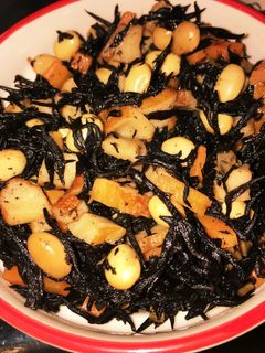 お鍋ひとつで!簡単ひじきの煮物-レシピのメイン写真