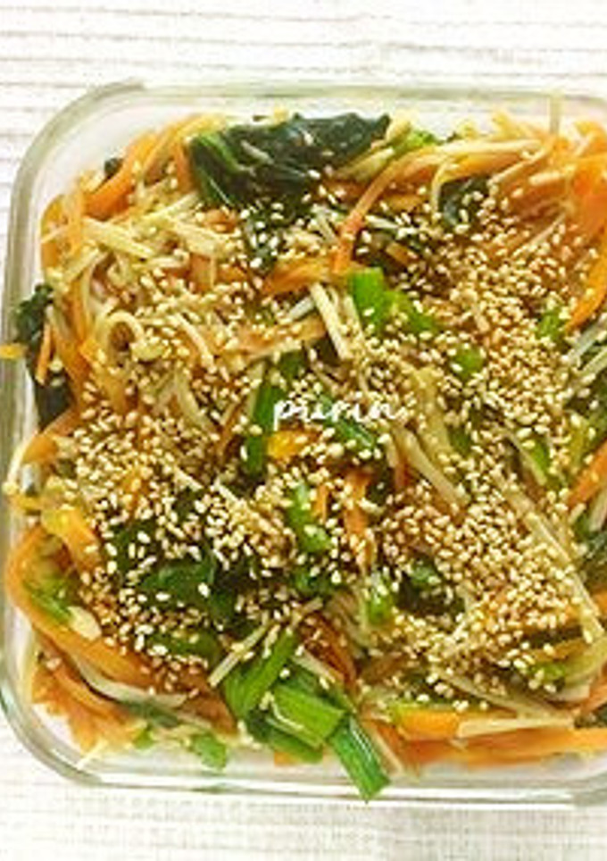 作りおきに♪ほうれん草と人参の麺つゆ炒め-レシピのメイン写真