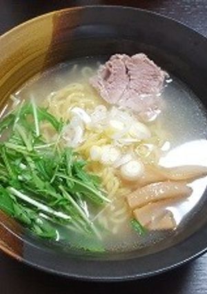 旨味が抜群！鯛・鶏・豚の塩らーめん-レシピのメイン写真