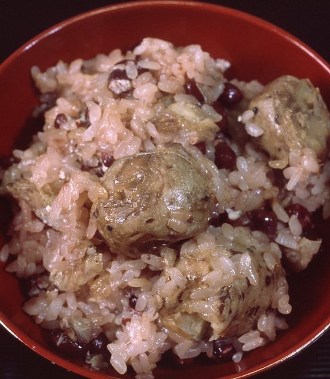里芋赤飯-レシピのメイン写真