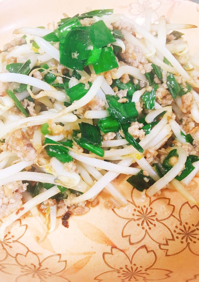 もやしとニラと豚挽肉炒め-レシピのメイン写真