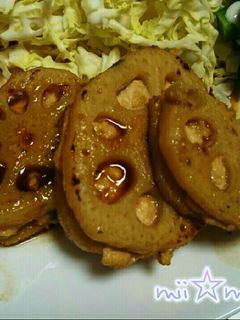 蓮根と鶏ひき肉の甘辛はさみ焼き-レシピのメイン写真