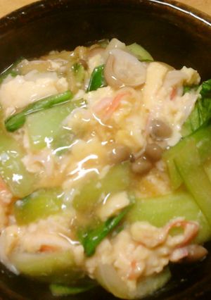 昼食に　チンゲン菜とかにかまの天津飯風丼-レシピのメイン写真