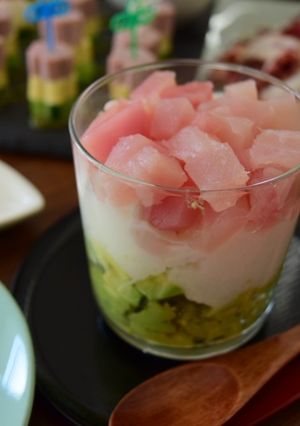ひなまつり 山かけの3食カップ-レシピのメイン写真