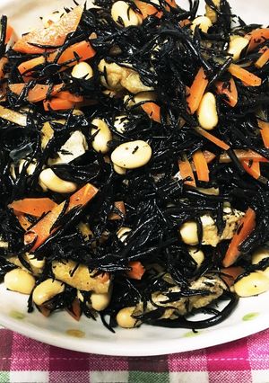 超簡単！ひじきの煮物 （生.乾燥）-レシピのメイン写真